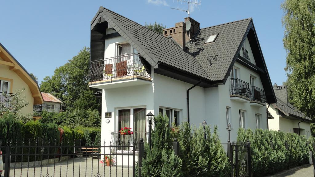 Heweliusz Villa Устка Екстериор снимка
